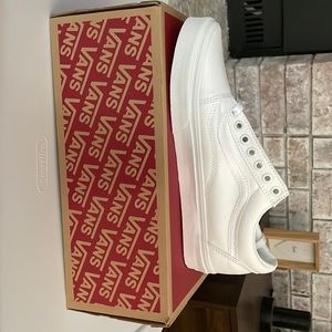 Vans old skool true white size 9 womens